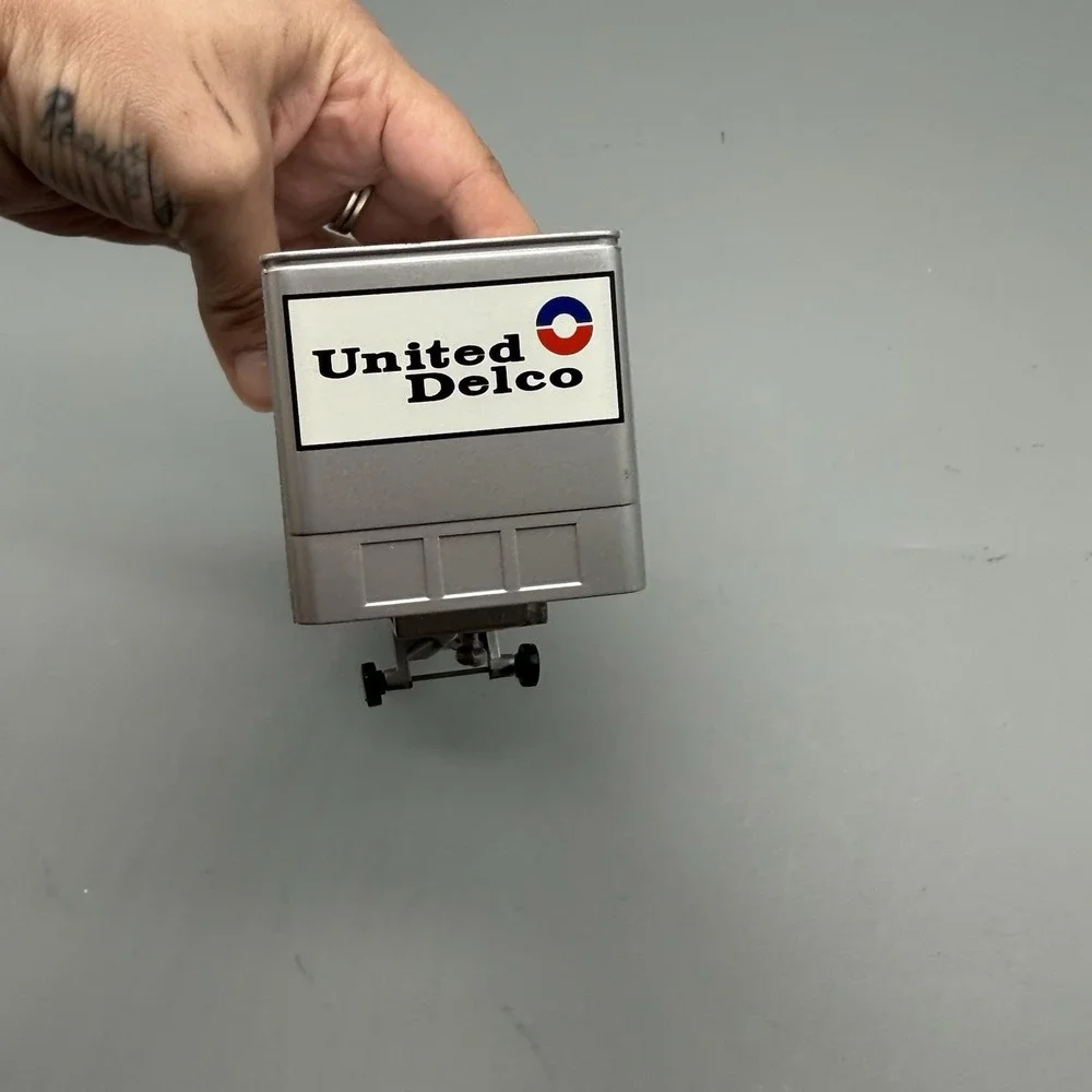Lionel O Gauge AC Delco United Delco GM Parts Semi Trailer Truck Trailer Unteste